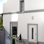 Moderne In Historischem Ambiente Unweit Zur Altstadt Und Zum Hafen By Interhome *